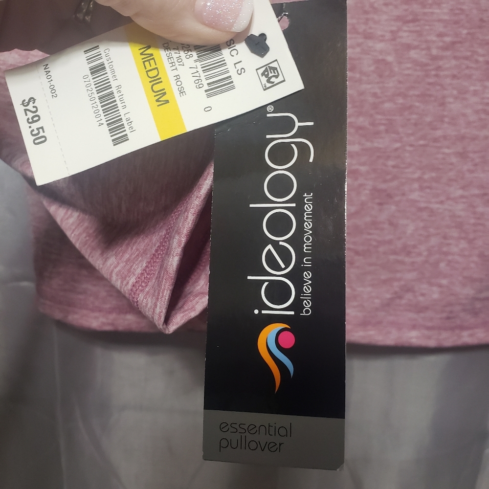 Ideology NWT Sz M Essential Pullover - Picture 10 of 12